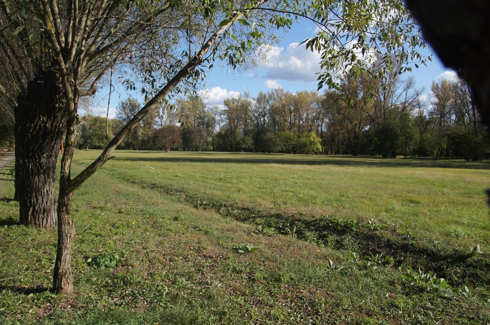Kasztelania Pod Lipami Gospodarstwo agroturystyczne *